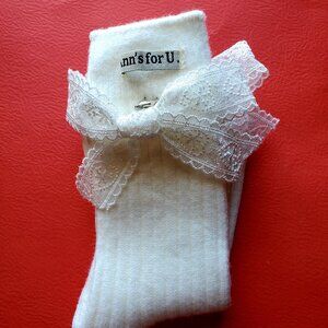 High quality pure cotton socks with exclusive bows